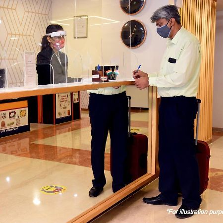 Oyo 81087 Hotel Relax Inn Hāthras 外观 照片